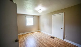 813 N Charles St, Bicknell, IN 47512