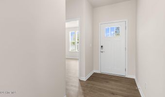 353 Maddox Dr, Aberdeen, NC 28315