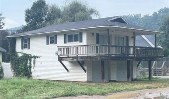 138 Jackson Way, Alum Creek, WV 25003