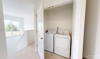 2741 Bristol Ridge Dr, Ann Arbor, MI 48105