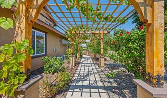 27805 Dogwood Gln, Escondido, CA 92026