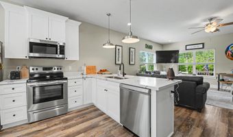 5114 Oak St, Bay St. Louis, MS 39520