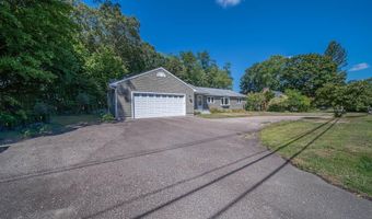 130 Austin Rd, North Kingstown, RI 02852