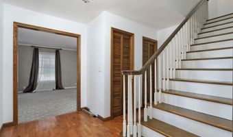 612 E Glendale St, Aurora, MO 65605