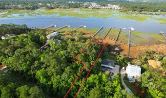 1422 Dupree Creek Dr, Awendaw, SC 29429