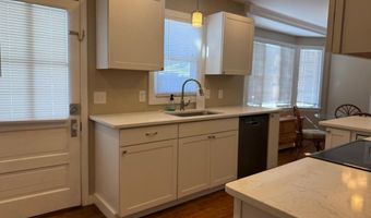 81 N GREENWICH St, Alloway, NJ 08001