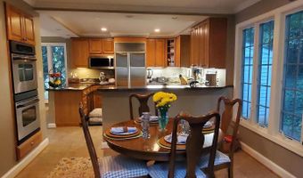 3712 25TH St N, Arlington, VA 22207