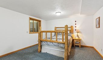 82 White Mountain Ln, Alberton, MT 59820