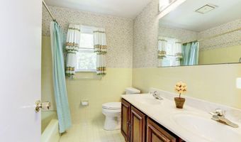 6115 LONE OAK Dr, Bethesda, MD 20817