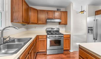 6425 GWINNETT Ln, Bowie, MD 20720
