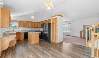 10779 57th St NE, Albertville, MN 55301