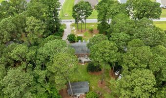 4259 Pinewood Dr, Ayden, NC 28513