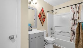 1 SEQUOIA Ct, Bear, DE 19701