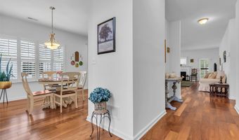 31 Twilight Dr, Barnegat, NJ 08005