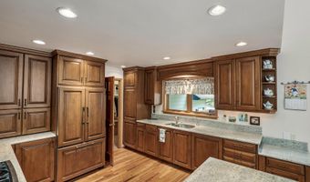 860 Deer Blvd, Avon, CO 81620