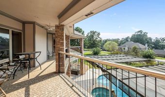 135 Oak Leaf Trl, Benton, LA 71006