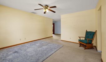 701 Shawnee Dr, Angola, IN 46703