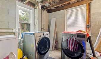 28 Crowell St, Cumberland, RI 02864