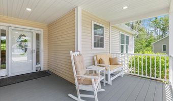 25 Ridgeview Dr, Candia, NH 03034