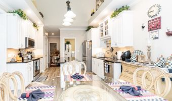 1403 River Pointe Dr, Albany, GA 31701