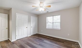 100 Woodstone Dr 10, Athens, GA 30605