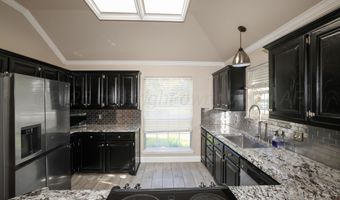 6829 GLENOAK Ln, Amarillo, TX 79109