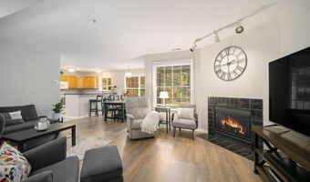 2765 Barclay Way, Ann Arbor, MI 48105