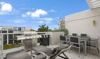 1000 99th St 1, Bay Harbor Islands, FL 33154