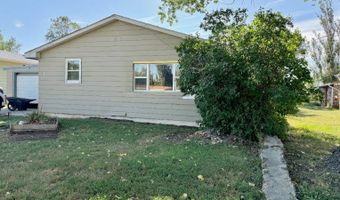 211 6th Ave NW, Bowman, ND 58623