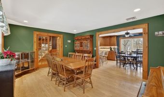 30 Tanglewood Dr, Alloway, NJ 07422