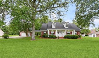 186 Sarah Victoria Dr, Belle Chasse, LA 70037