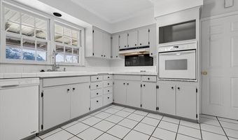 701 Winding Way, Bartlesville, OK 74006