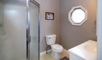 140 PRINCETON Ave, Bellmawr, NJ 08031