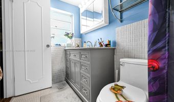 9341 E Bay Harbor Dr 3D, Bay Harbor Islands, FL 33154