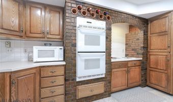 8472 Wagon Boss Rd, Bozeman, MT 59715