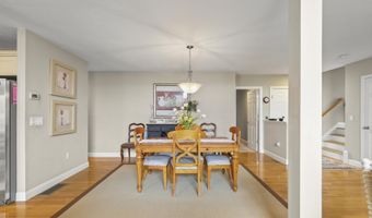 2 Amberwood Ct 2, Bourne, MA 02532