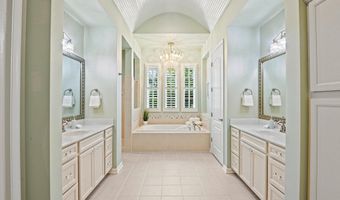 25801 YELLOW BIRCH Ct, Aldie, VA 20105