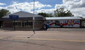 213 N 3rd St, Beresford, SD 57004