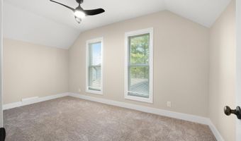 329 W 19th St, Auburn, IN 46706