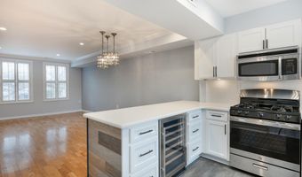 3733 JASON Ave, Alexandria, VA 22302