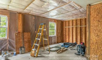 288 Royal Pines Dr, Arden, NC 28704