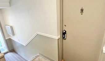 10305 MONTROSE Ave M-101, Bethesda, MD 20814