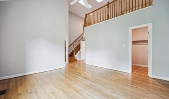 21 STERLING Ct, Rockville, MD 20850