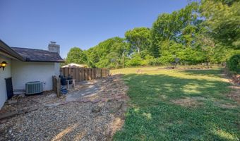 1108 Mildred Dr, Alcoa, TN 37701