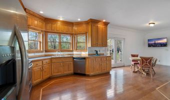 381 Cave Springs Rd, Albany, KY 42602