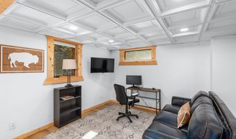 704 SUNSET Dr, Alpine, WY 83128