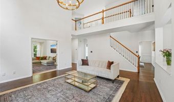 1305 Rosewood Dr, Alpharetta, GA 30005