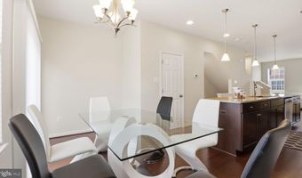 12710 RUSTIC ROCK Ln, Beltsville, MD 20705