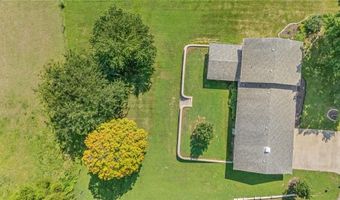 8381 Pratt Rd, Atchison, KS 66002