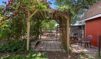 535 La Plata Dr, Bosque Farms, NM 87068